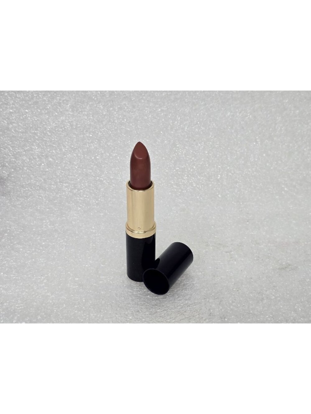 Estee Lauder Pure Color Long-Lasting Lipstick Creme Barely Nude 46